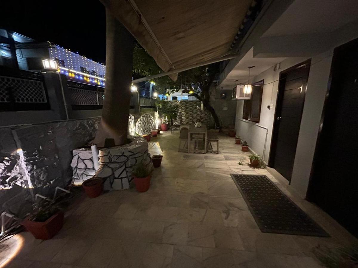 The Peach Tree Rooms Mount Abu Buitenkant foto