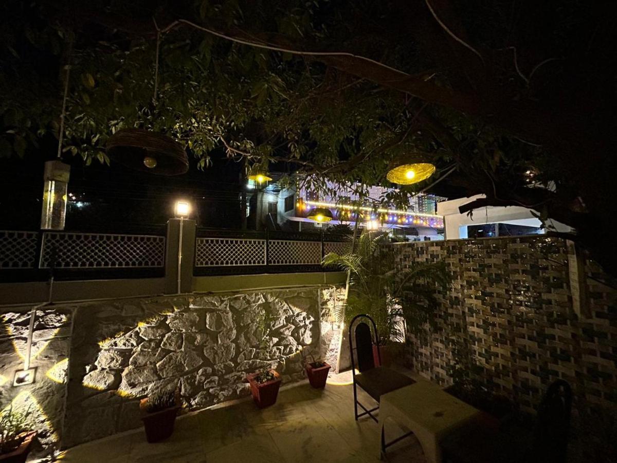 The Peach Tree Rooms Mount Abu Buitenkant foto