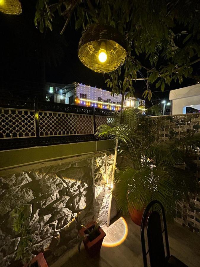 The Peach Tree Rooms Mount Abu Buitenkant foto